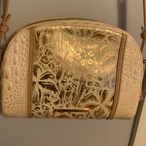 Brahmin beautiful cream and gold purse, crossbody